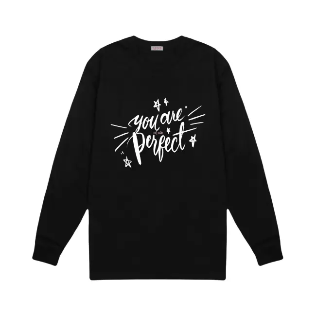 Áo thun Typo Graphic LSS35