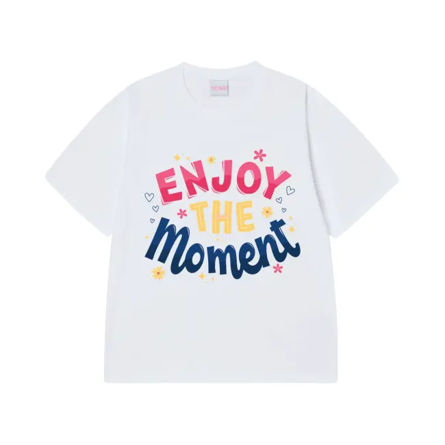 Áo thun Typo Graphic RE108